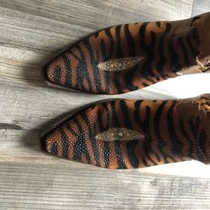 Women’s Brown Snakeskin Cowboy Boots size 7.5